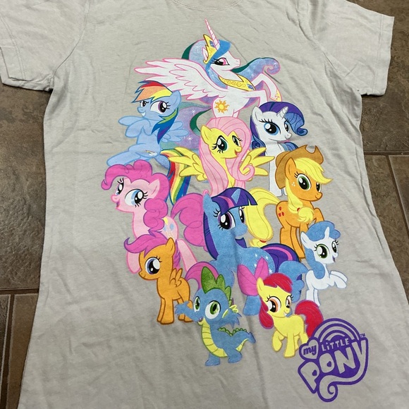 My Little Pony Ladies T-Shirt with Colorful Characters on Gray - Picture 2 of 3